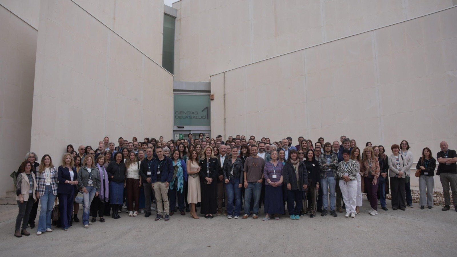 Los informadores de la salud piden reforzar el compromiso científico para contrarrestar el tsunami de desinformación actual