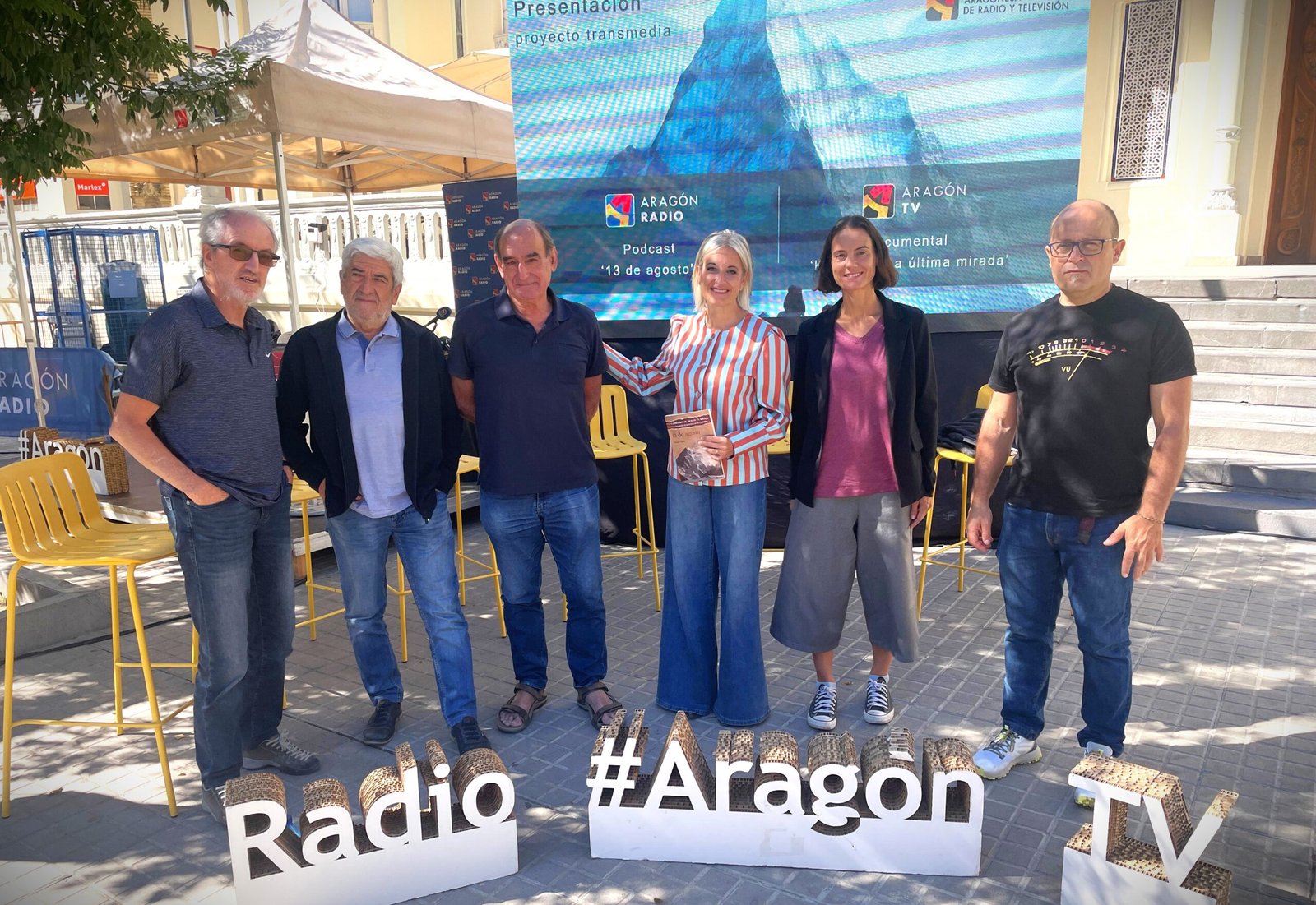 Aragón Radio celebra su 20 aniversario en la calle y presenta sus novedades de temporada