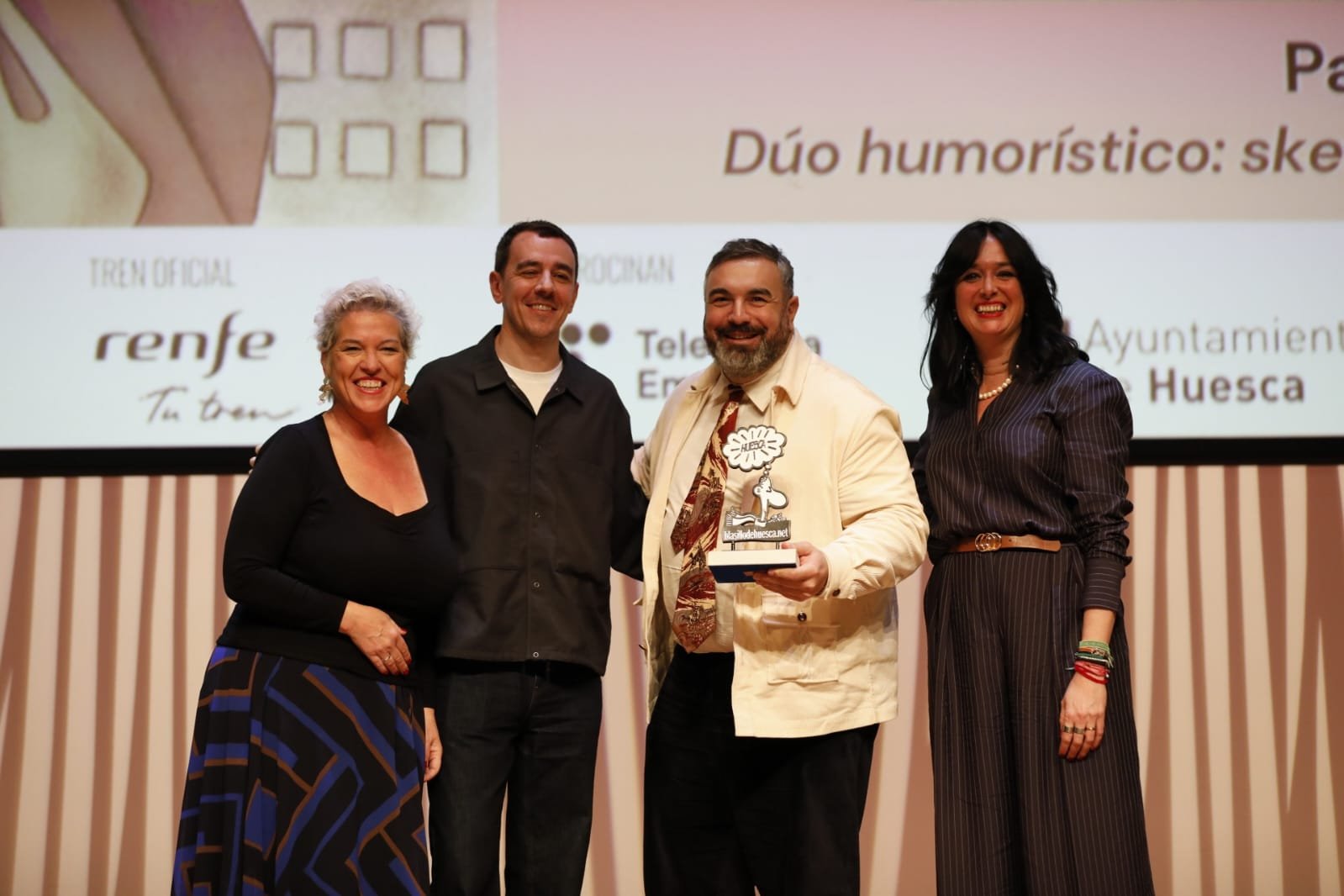 El Congreso de Periodismo de Huesca cierra su XXVII edición con el humor de Pantomima Full y el debate sobre la buena salud del periodismo entre Jan Martínez e Ignacio Escolar