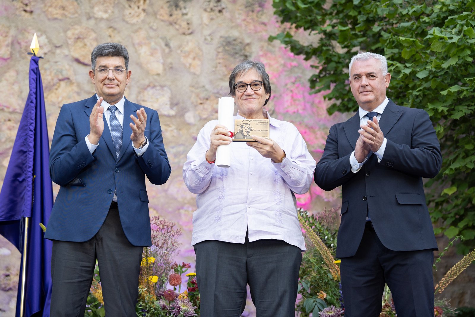 La Fundación Gabo recibe el XIV premio internacional de periodismo Cátedra Manu Leguineche